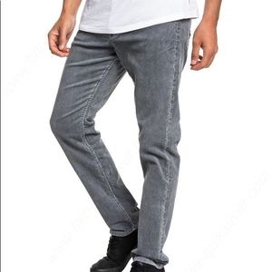 Quick Silver Mens corduroy grey jeans